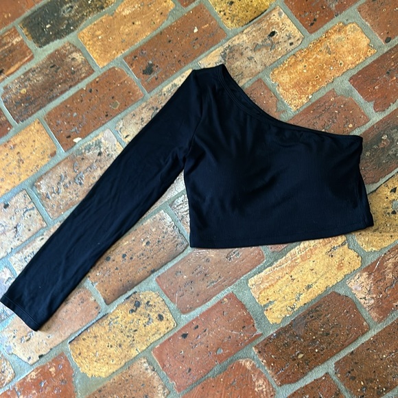 Klassy Network black one shoulder ribbed crop top szXL - Picture 9 of 12